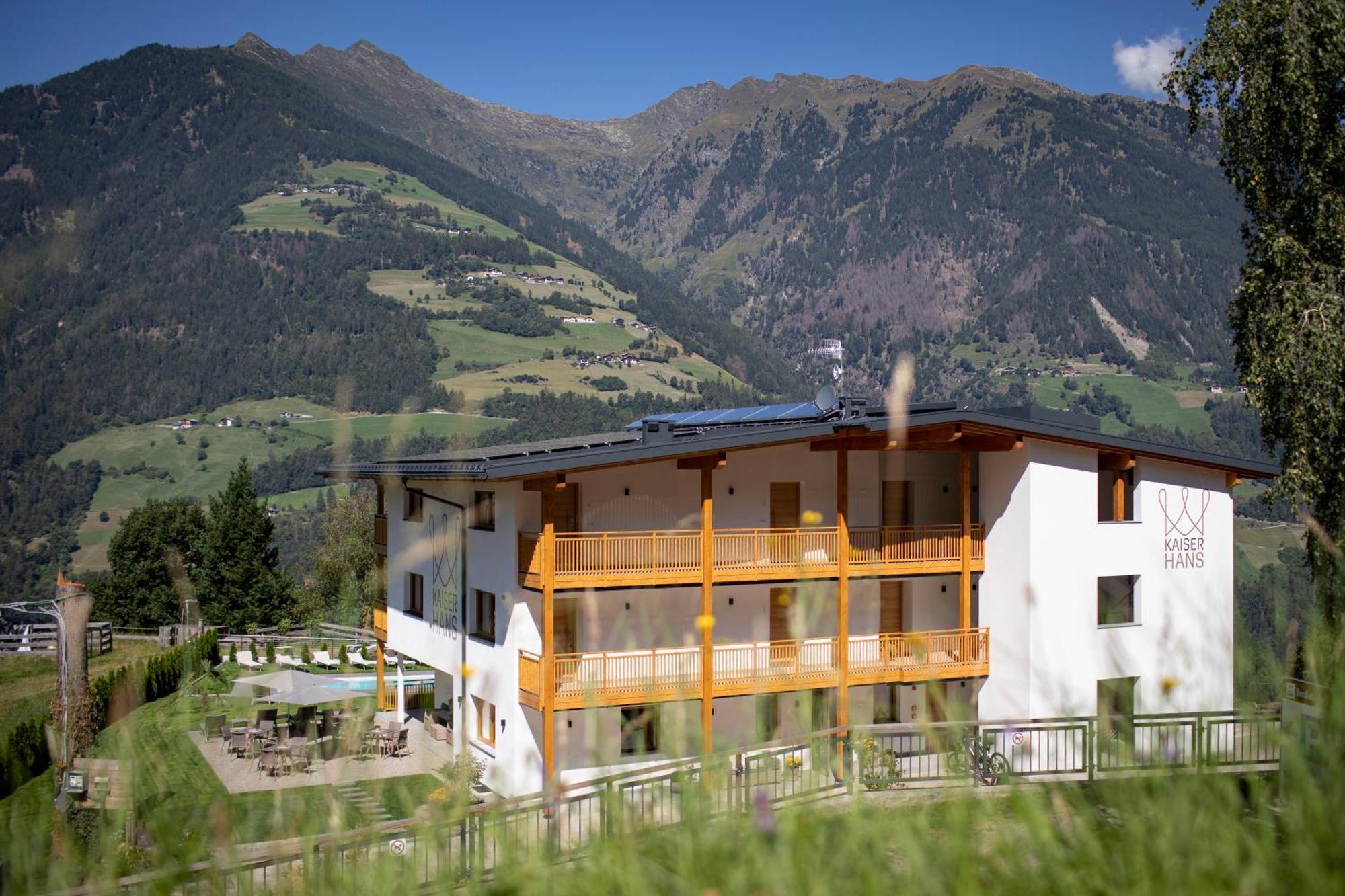 Natur Residence Kaiser Hans シェーナ エクステリア 写真