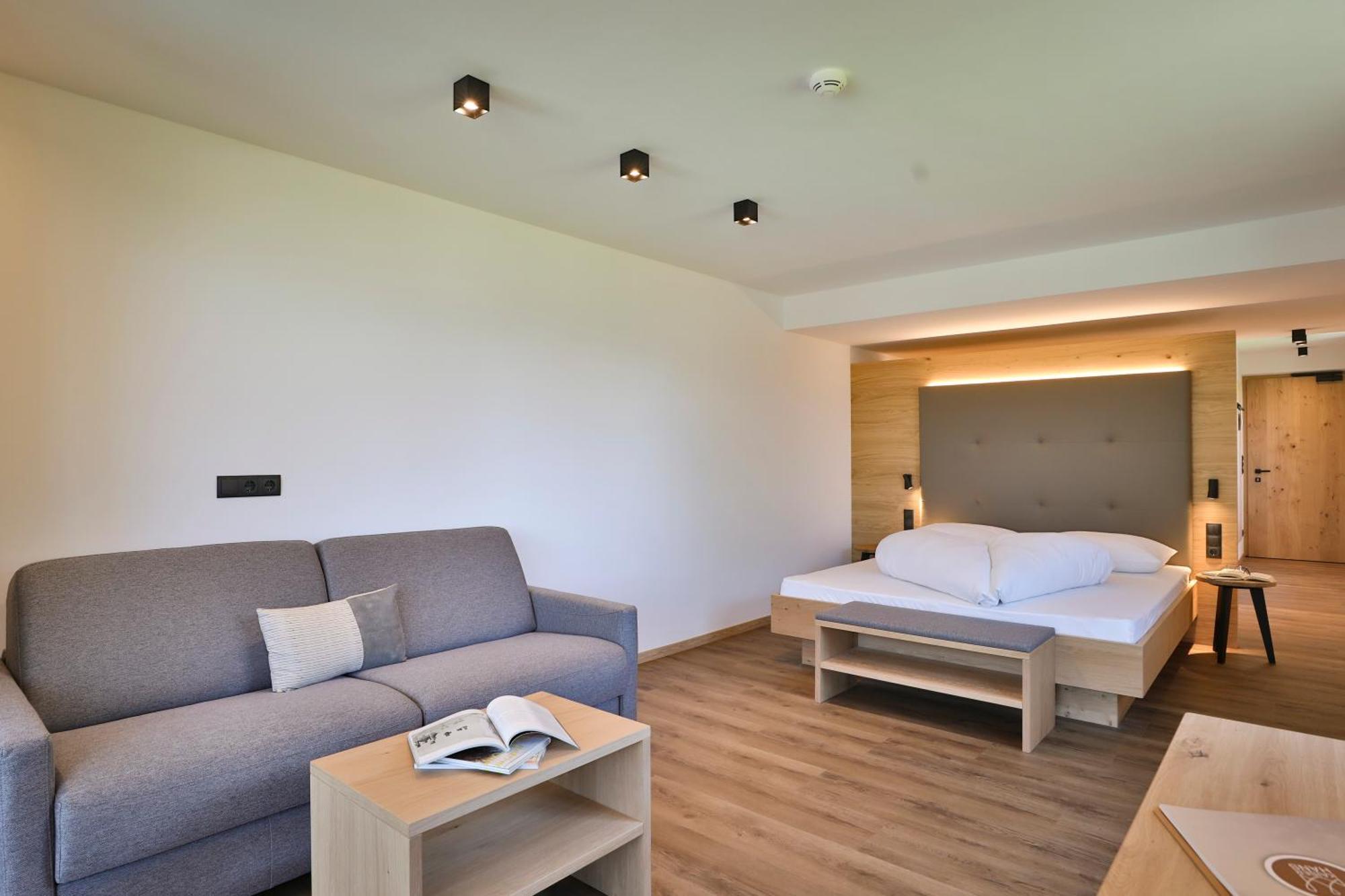 Natur Residence Kaiser Hans シェーナ エクステリア 写真